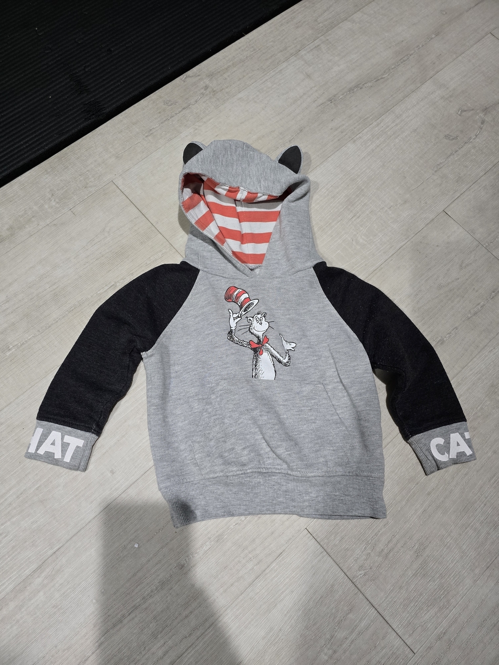 Dr. Seuss Grey & Black Cat in the Hat Hooded Sweatshirt with Red Stripe Lining